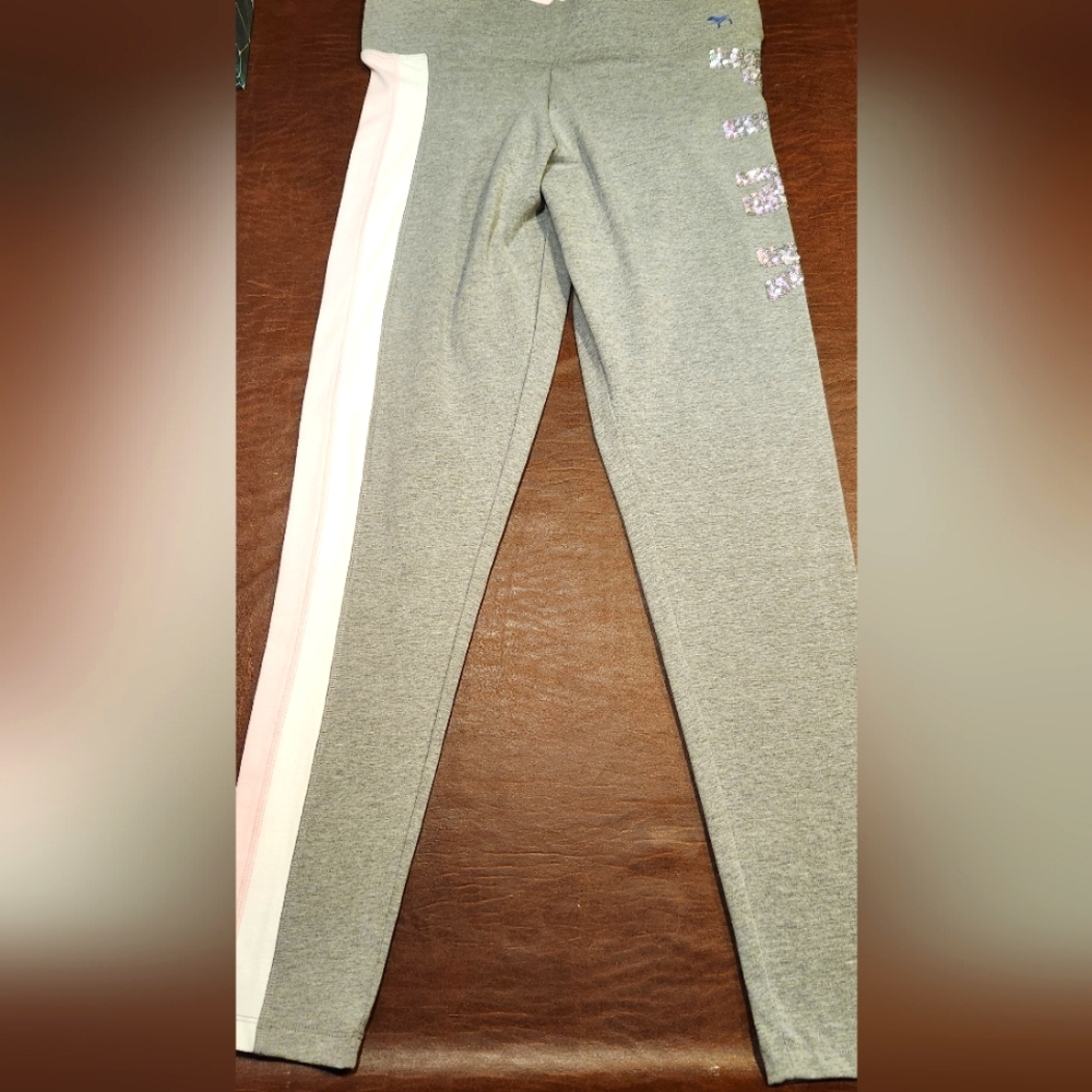 Victoria's Secret yoga leggings